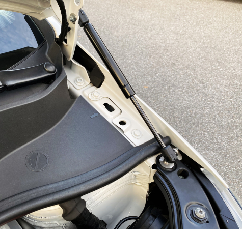 VW Up Haubenlift V4